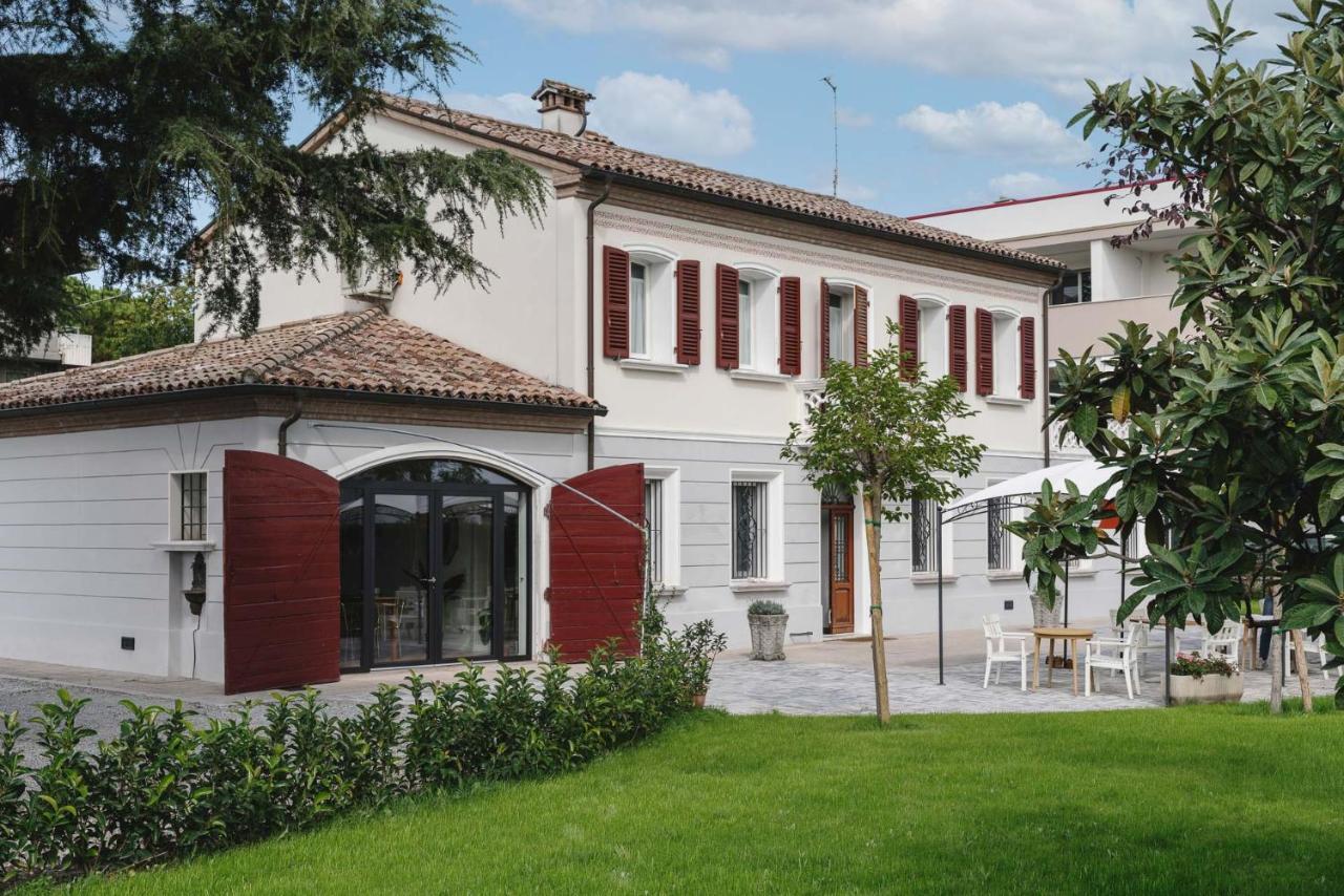 B&B Villa Ebe Сантарканджело-ди-Романья Экстерьер фото